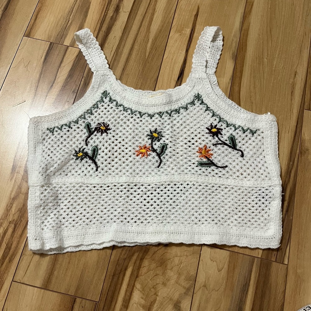 Rebellion Again Sz S Crochet Floral Embroidered Tank Top Cream Boho Fairycore